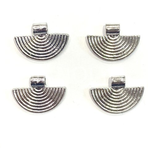 2,4cm. YELPAZE KOLYE UCU