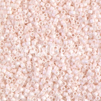 DB1520-MIYUKI 11/0 DELICA BEAD MATTE OP BISQUE WHITE
