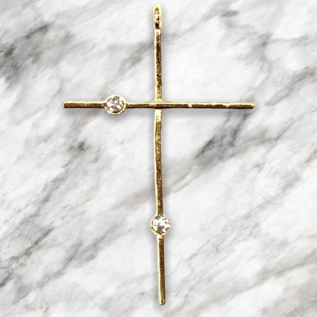 4,8 cm. ZİRKONLU HAÇ KOLYE UCU