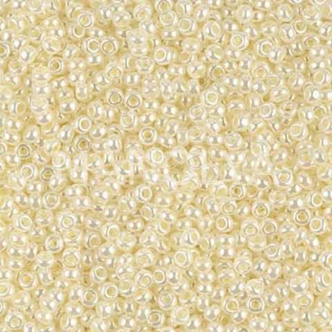 11-9527 MIYUKI SEEDBEADS BUTTER CREAM CEYLON
