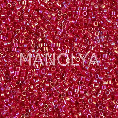 DB162-DELICA BEAD OPAQUE RED